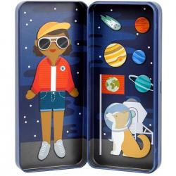 Petit collage - Mini Magnetic Dress-up Space